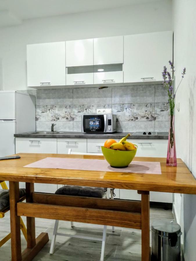 Studio Apartman Violeta II - 50M From The Beach Traù Esterno foto