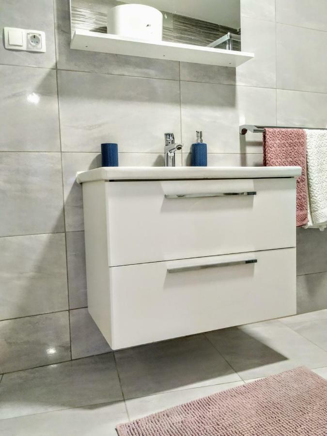 Studio Apartman Violeta II - 50M From The Beach Traù Esterno foto